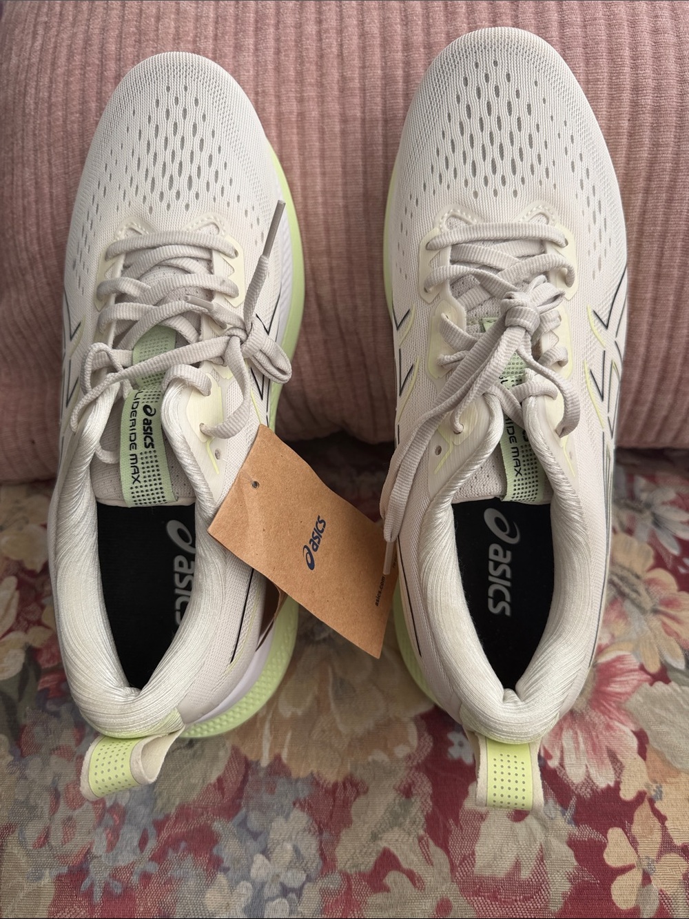 ASICS Women's Running Shoes in Cream with Lime Accents. Brand new&Size 10.